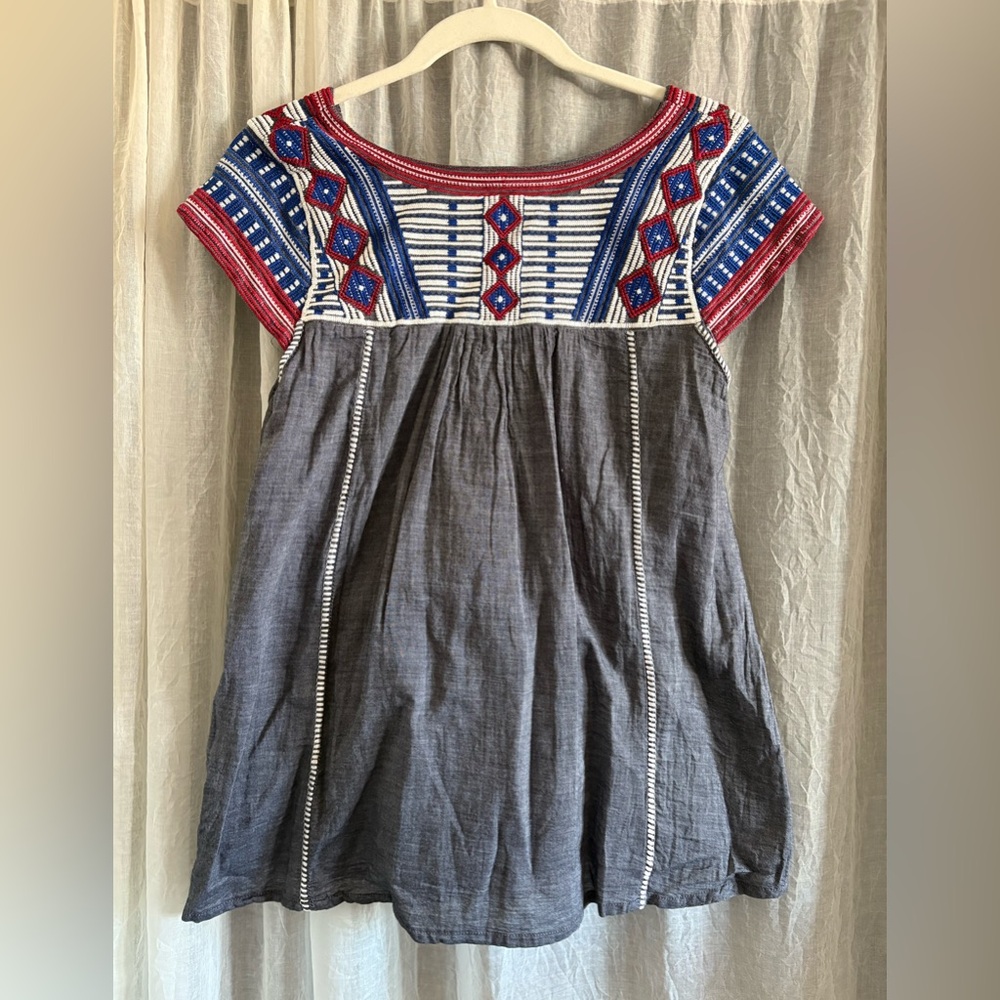 Roller Rabbit Charcoal Gray Blouse with Red White Blue Embroidery size small - Picture 3 of 7